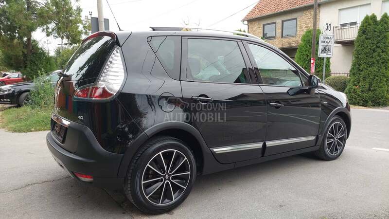Renault Scenic Xmod Cross Bose