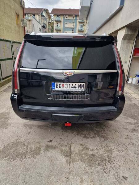 Cadillac Escalade 