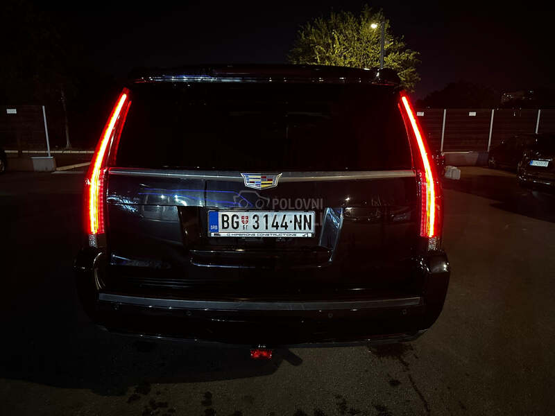 Cadillac Escalade 