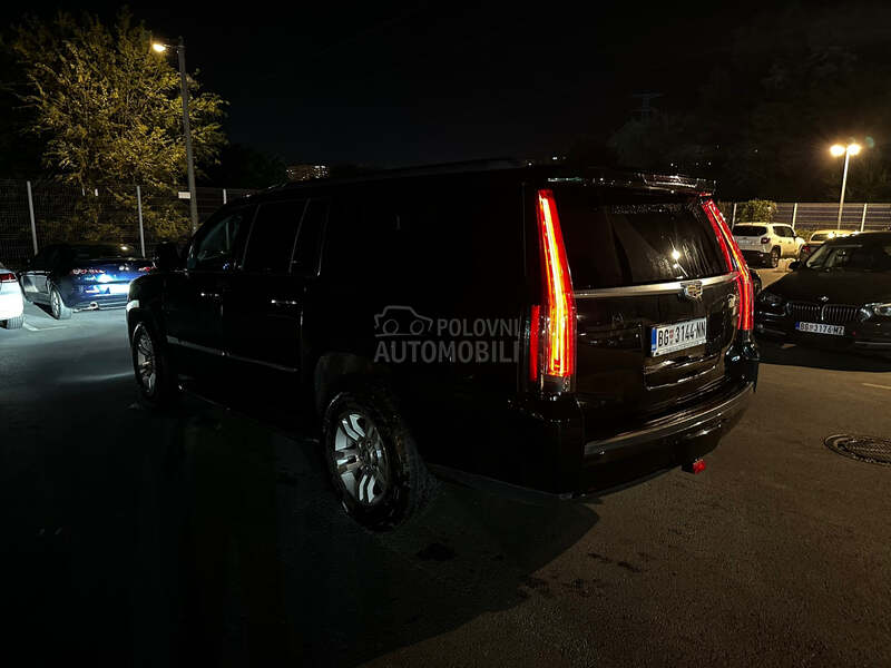Cadillac Escalade 