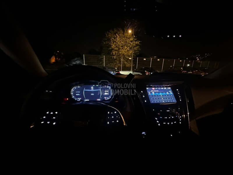 Cadillac Escalade 