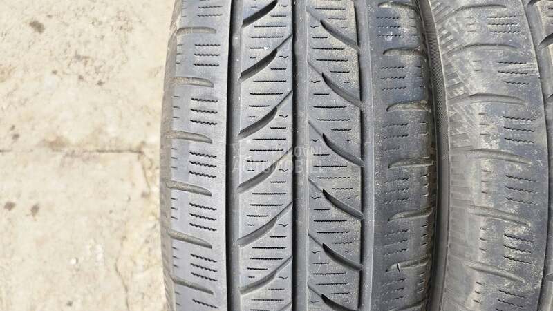 Yokohama 205/65 R16 Zimska