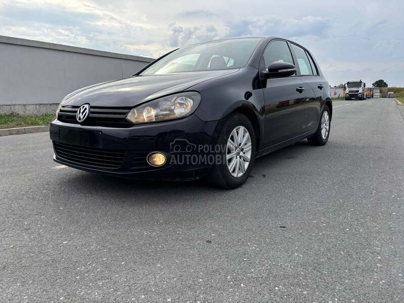 Volkswagen Golf 6 1.6 TDI Bluemotion