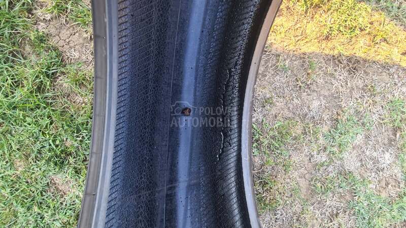 Continental 285/45 R20 Zimska