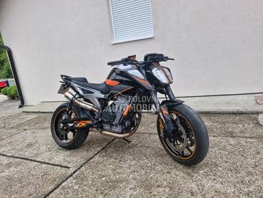 KTM 790 DUKE