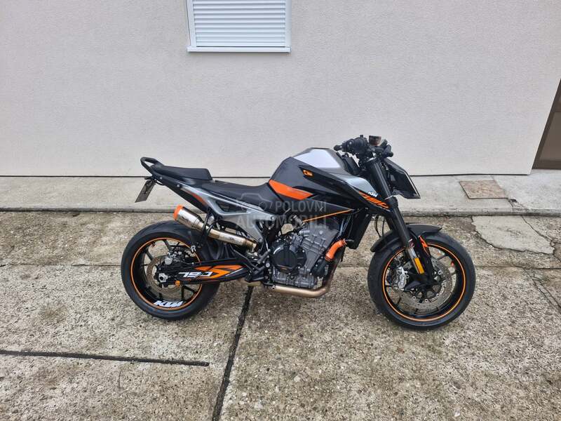 KTM 790 DUKE