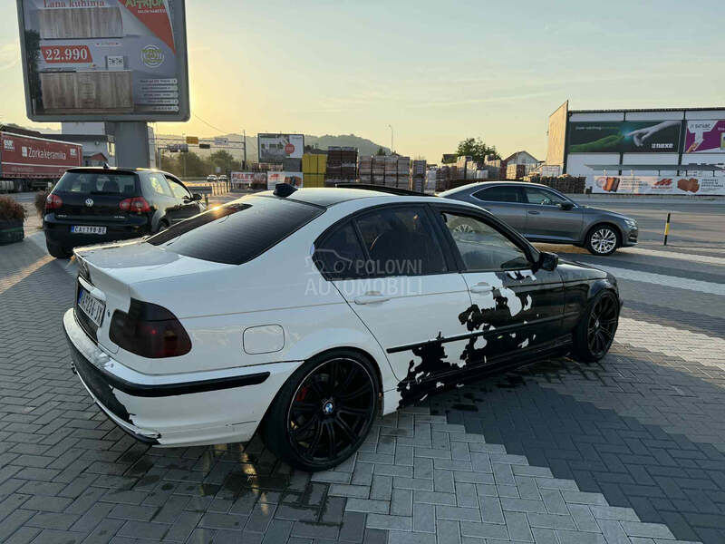 BMW 328 2.8i