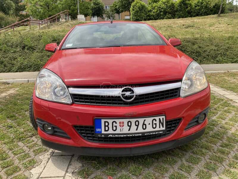 Opel Astra H 1.8  Cosmo