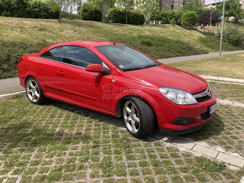 Opel Astra H 1.8  Cosmo