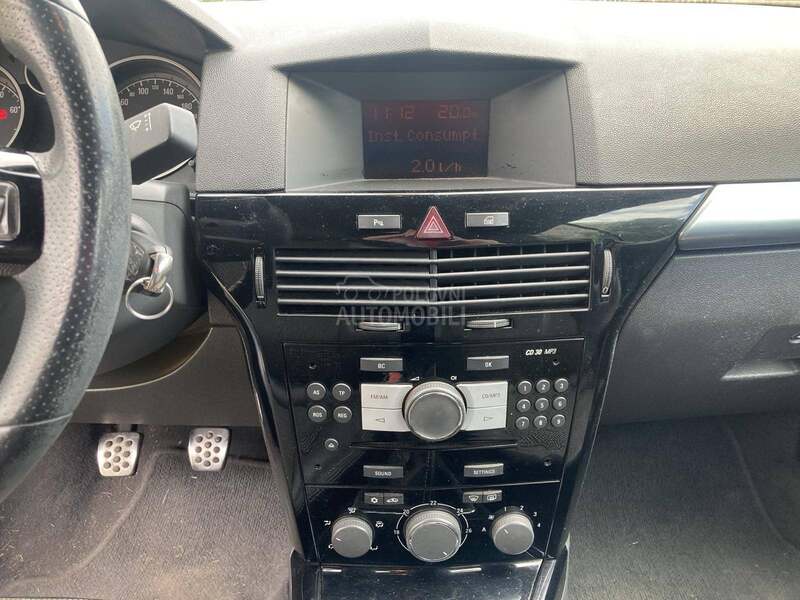 Opel Astra H 1.8  Cosmo