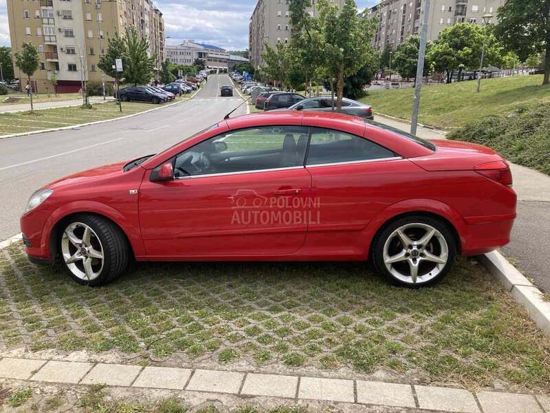 Opel Astra H 1.8  Cosmo