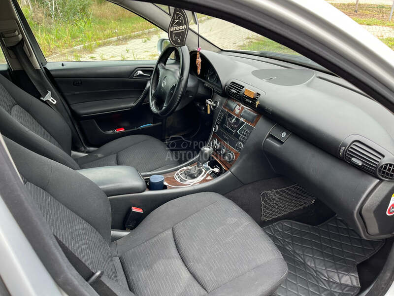 Mercedes Benz C 220 