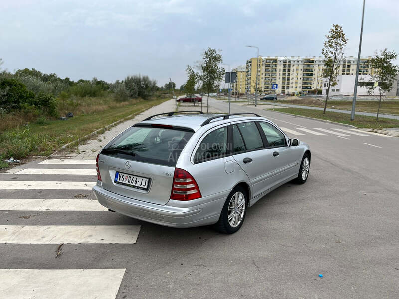 Mercedes Benz C 220 