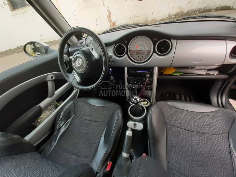 MINI Cooper 