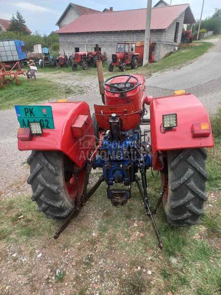 Universal 445