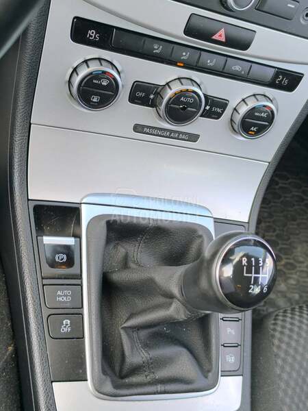 Volkswagen Passat B7 1.6 tdi