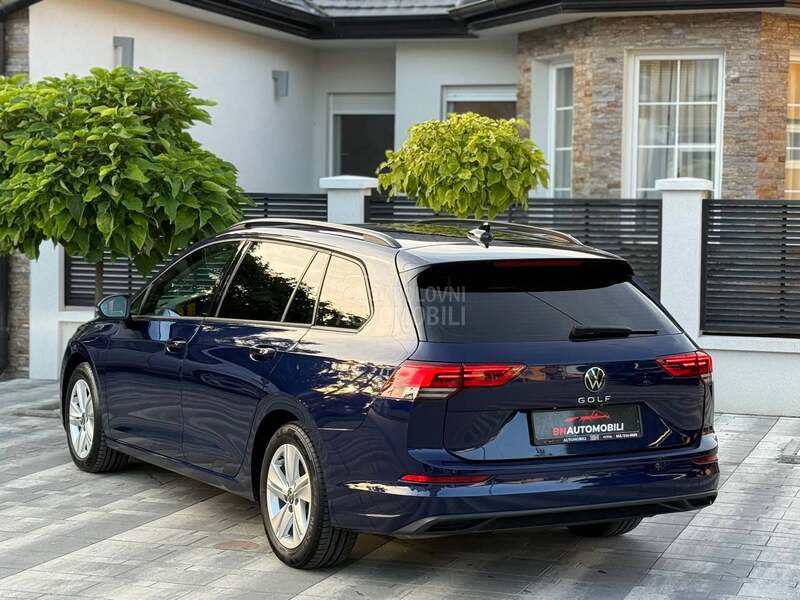 Volkswagen Golf 8 2.0