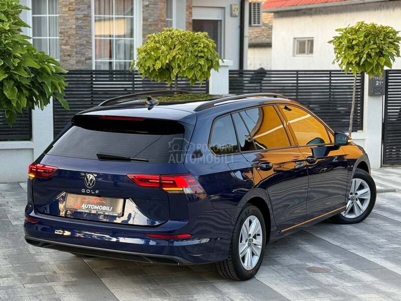 Volkswagen Golf 8 2.0