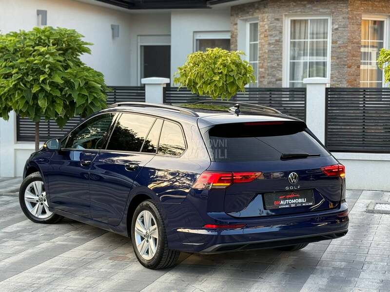 Volkswagen Golf 8 2.0