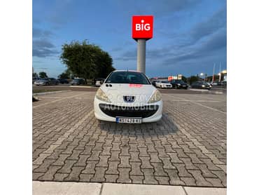 Peugeot 206 plus 