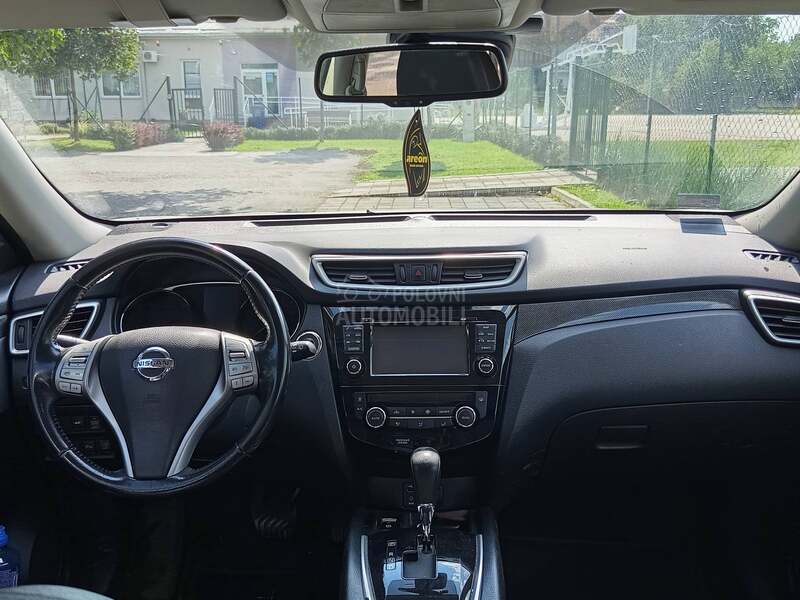 Nissan X-Trail TEKNA PLUS
