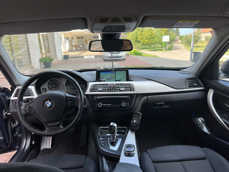 BMW 318 