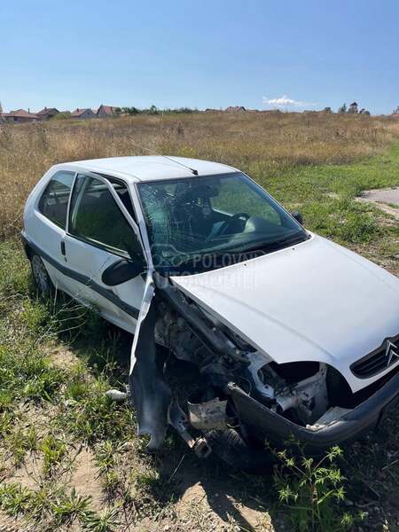 Citroen Saxo 