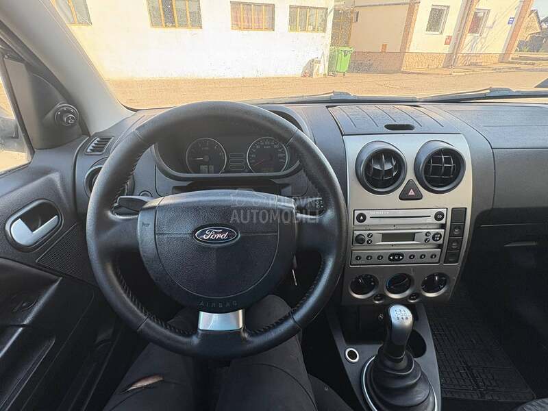 Ford Fusion 