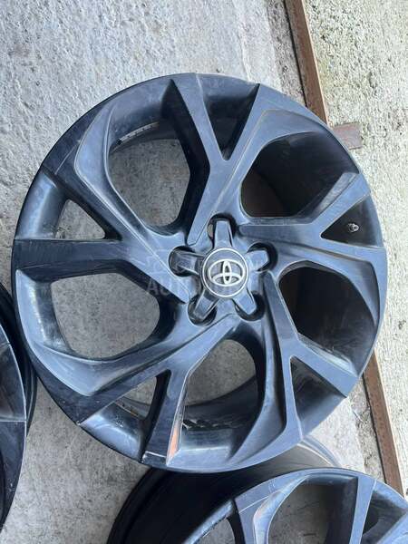 Aluminijumske felne  18" 5 x 114.3