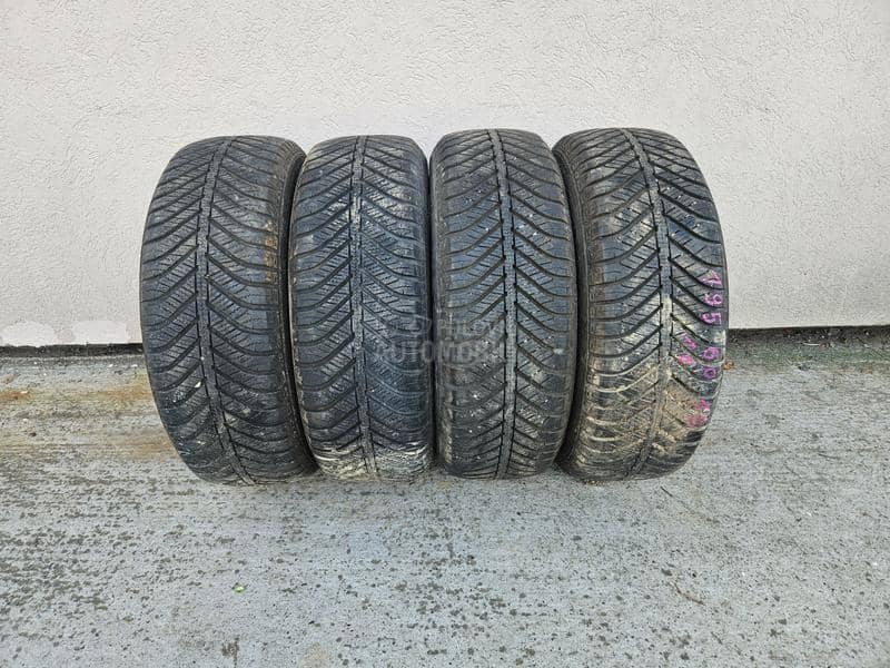 Goodyear 195/60 R15 Zimska
