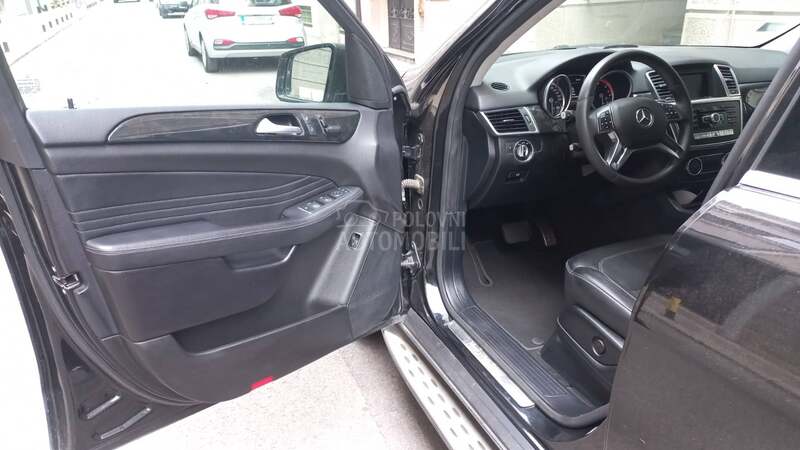 Mercedes Benz ML 350 