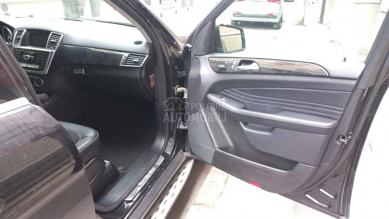 Mercedes Benz ML 350 