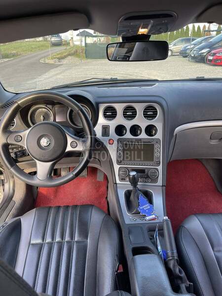 Alfa Romeo Brera 