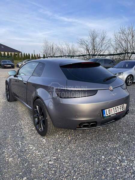 Alfa Romeo Brera 