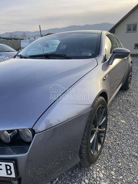 Alfa Romeo Brera 