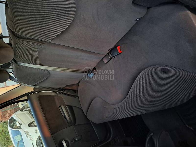 Citroen C3 1.4 P-O-G-L-E-D-A-J