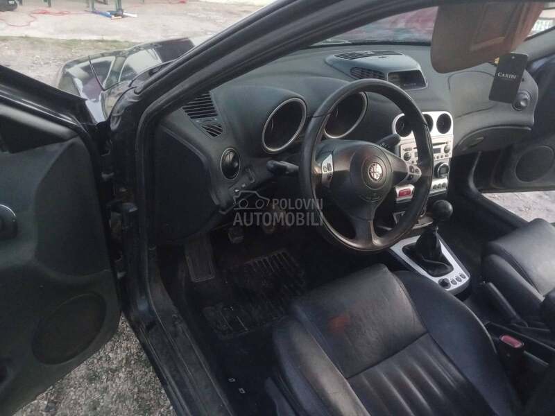 Alfa Romeo 156 giugare