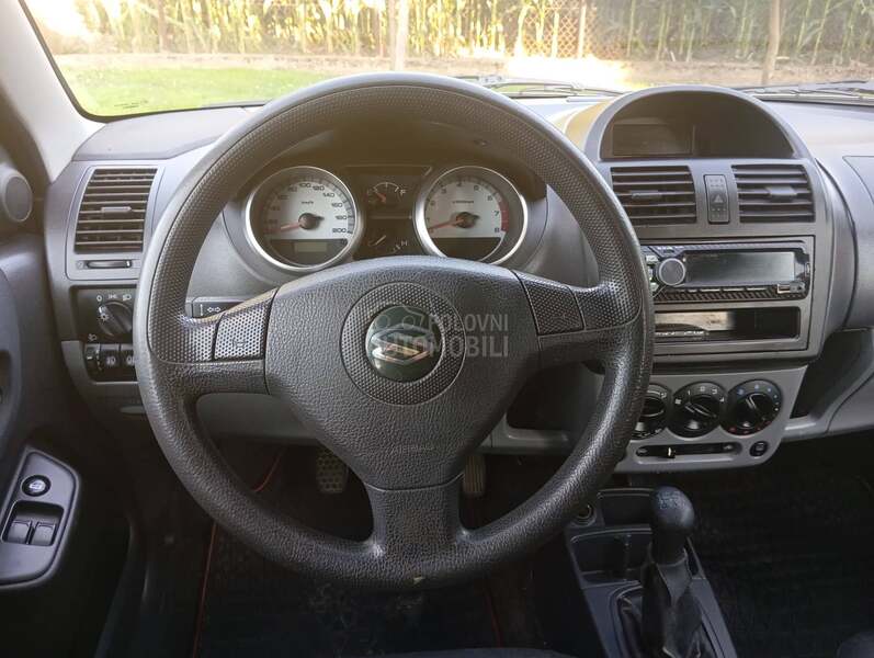 Suzuki Ignis 1,5 b