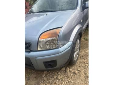 Ford Fusion 2007. god. -  kompletan auto u delovima