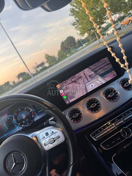 Mercedes Benz CLS 300 