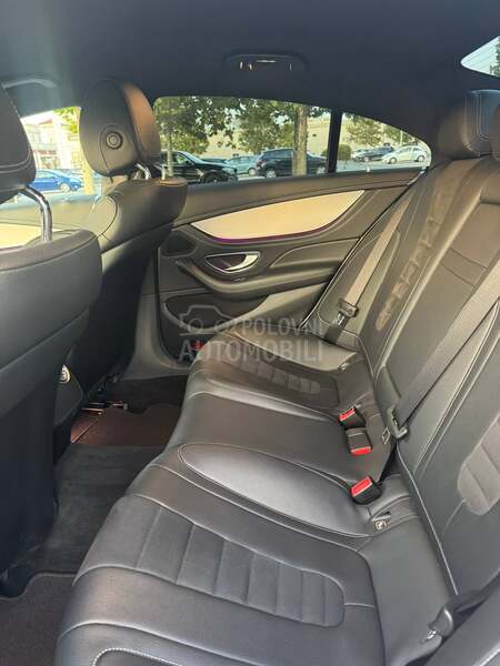 Mercedes Benz CLS 300 