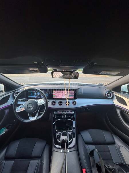 Mercedes Benz CLS 300 