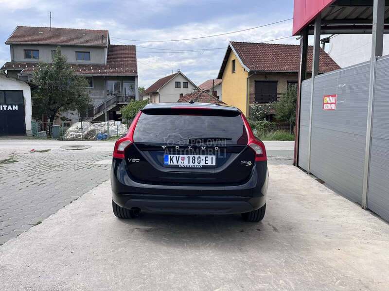 Volvo V60 1.6