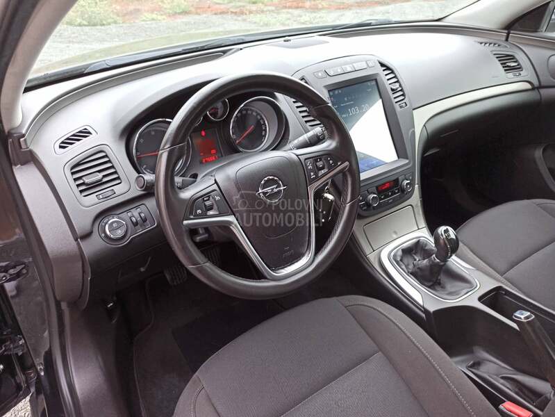Opel Insignia 2.0 cdti