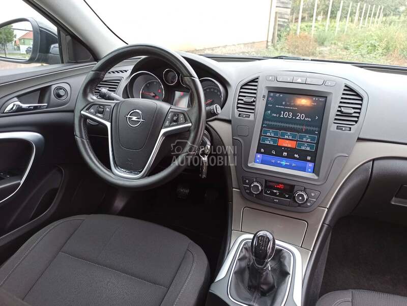 Opel Insignia 2.0 cdti