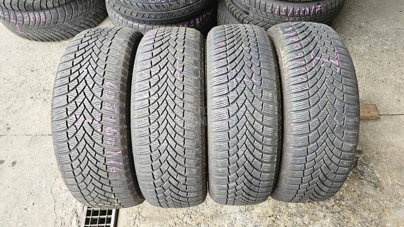Bridgestone 205/60 R16 Zimska