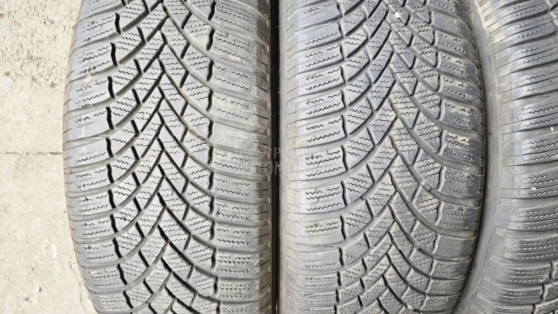 Bridgestone 205/60 R16 Zimska