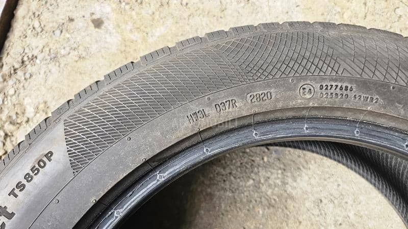 Continental 235/55 R18 Zimska