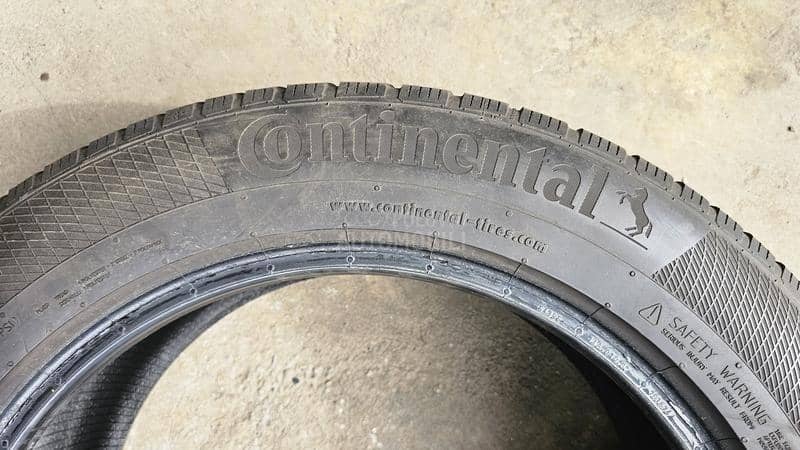 Continental 235/55 R18 Zimska
