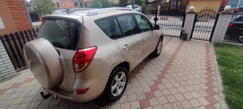 Toyota RAV 4 2.2  4WD